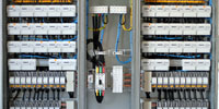 Cuadros de distribucin, maniobra y control